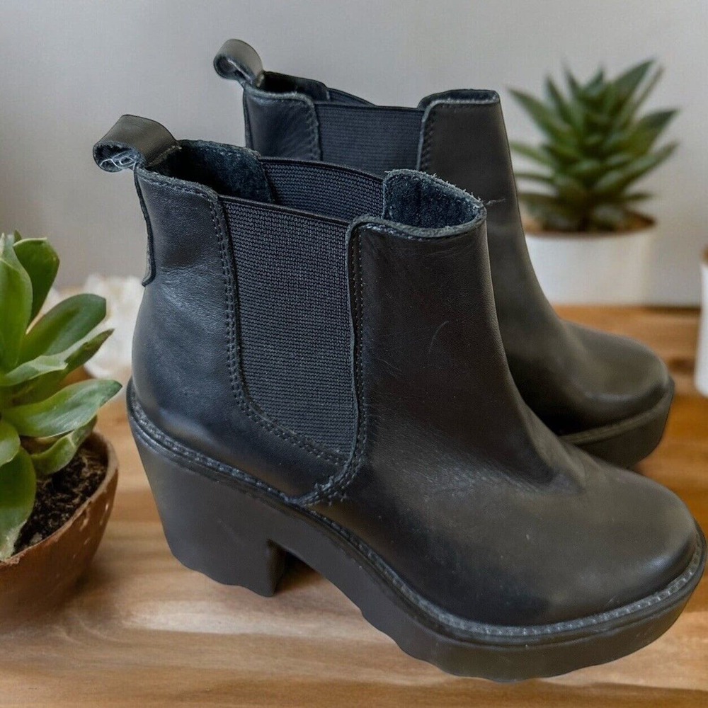 Steve Madden GRETTA Black Chunky Leather Boots Women’s Size 6 36